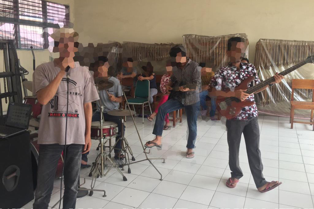 Implementation of Progress 5.0 NP: Music Therapy at "Bahagia" BRSODH