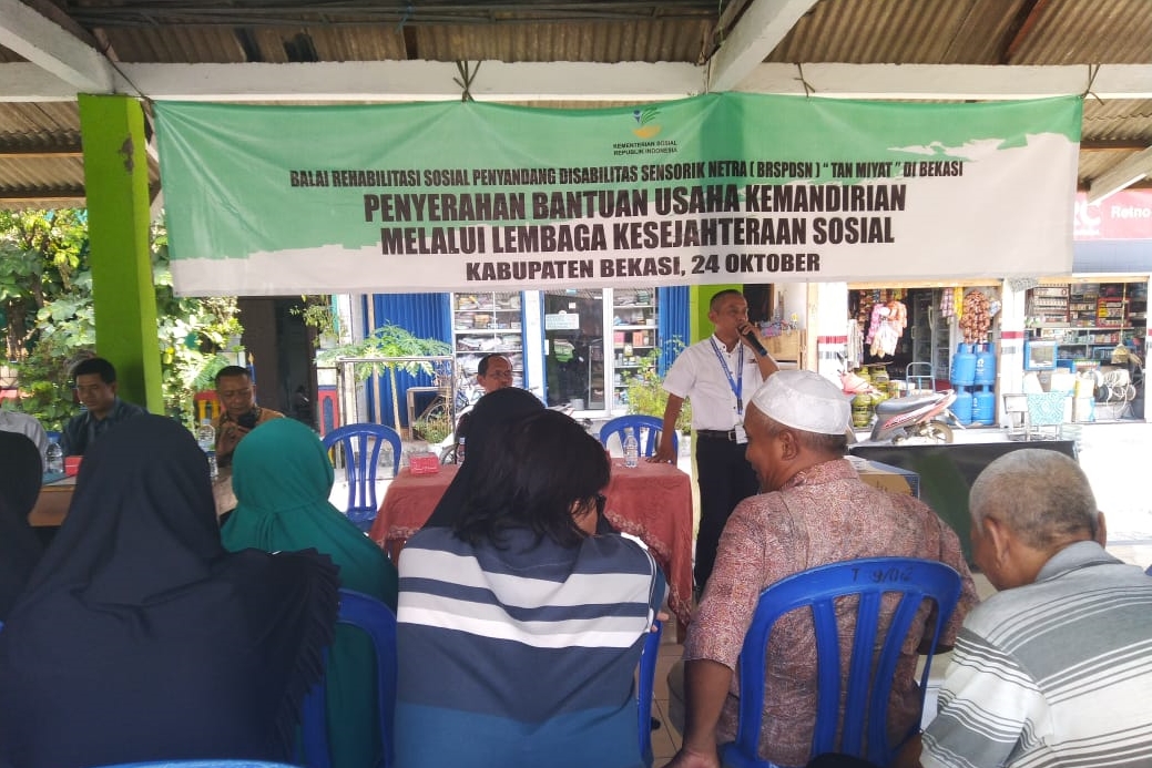 BRSPDSN “Tan Miyat” Serahkan 20 Paket Bantuan Usaha