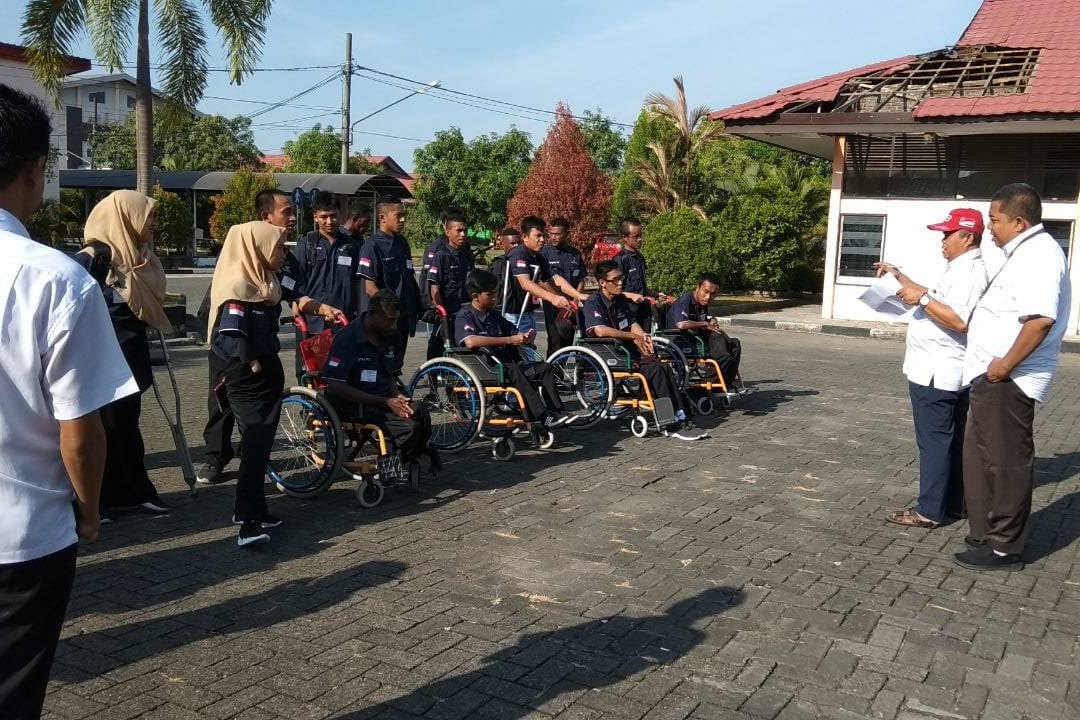 BRSPDF "Wirajaya" Distributes Persons with Physical Disability to Join Work Learning Practices (PBK)