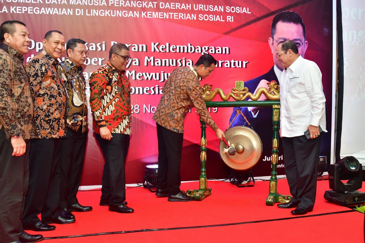 Mensos Buka Rakor Kelembagaan, SDM Perangkat Daerah Urusan Sosial dan Pengelola Kepegawaian