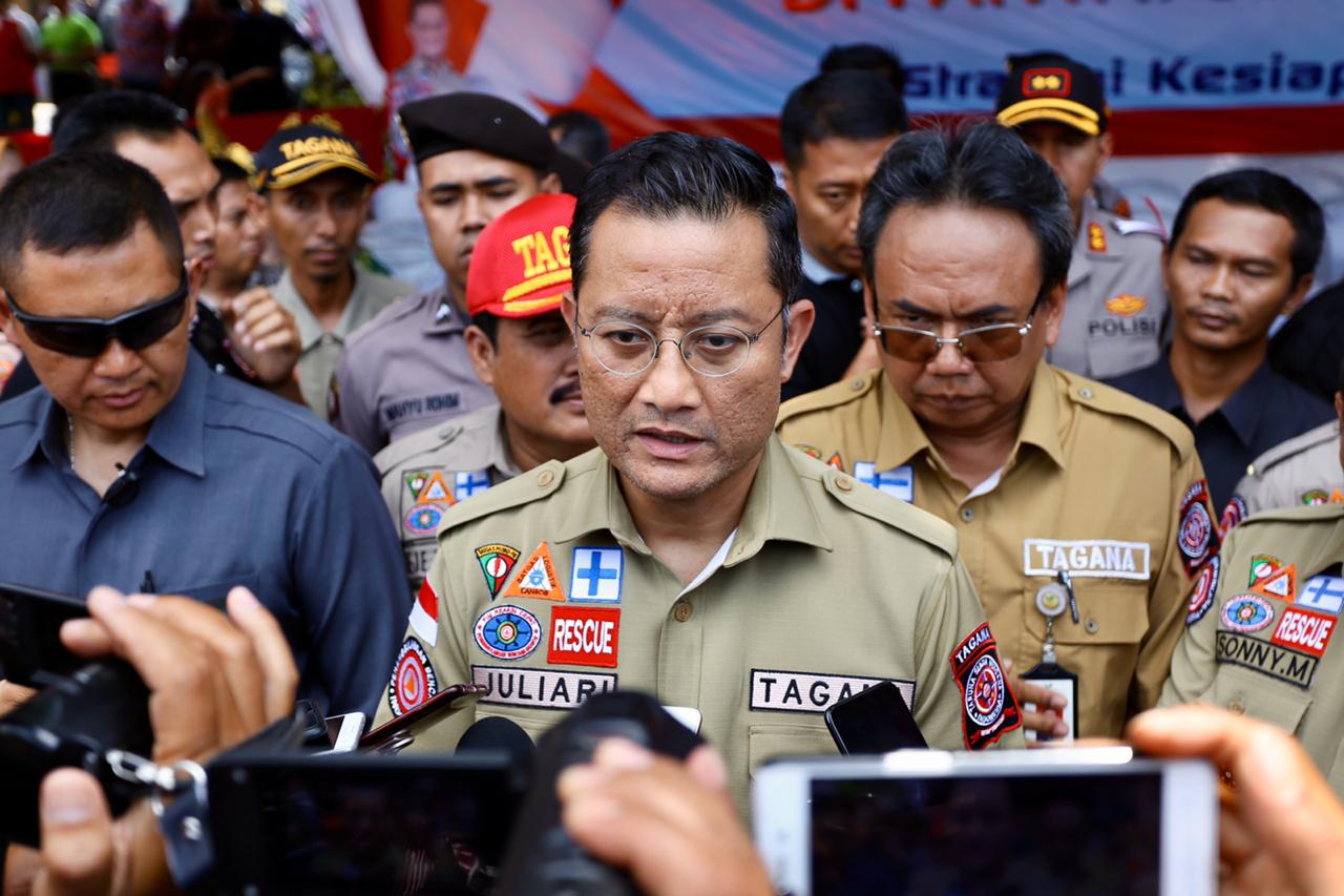 Kemensos Salurkan Bantuan Banjir Solok Selatan Sebesar Rp 1,6 Miliar