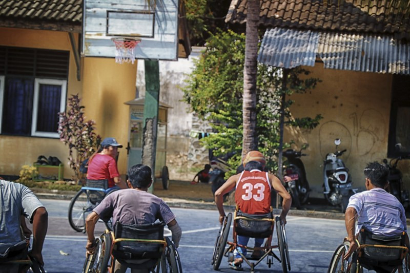 BRSAMPK "Paramita" Supports the Basketball Team for Persons with Disabilities