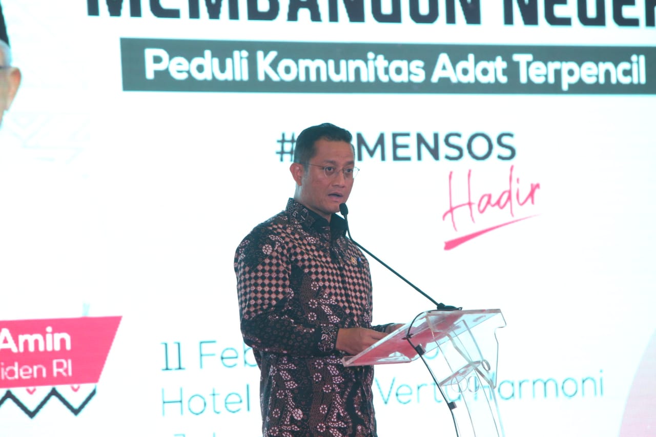 Menteri Sosial Ajak Membangun Negeri dan Peduli Komunitas Adat Terpencil