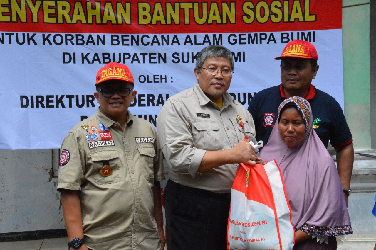 Mensos Pastikan Seluruh Korban Gempa Bumi Sukabumi dan Bogor Tertangani