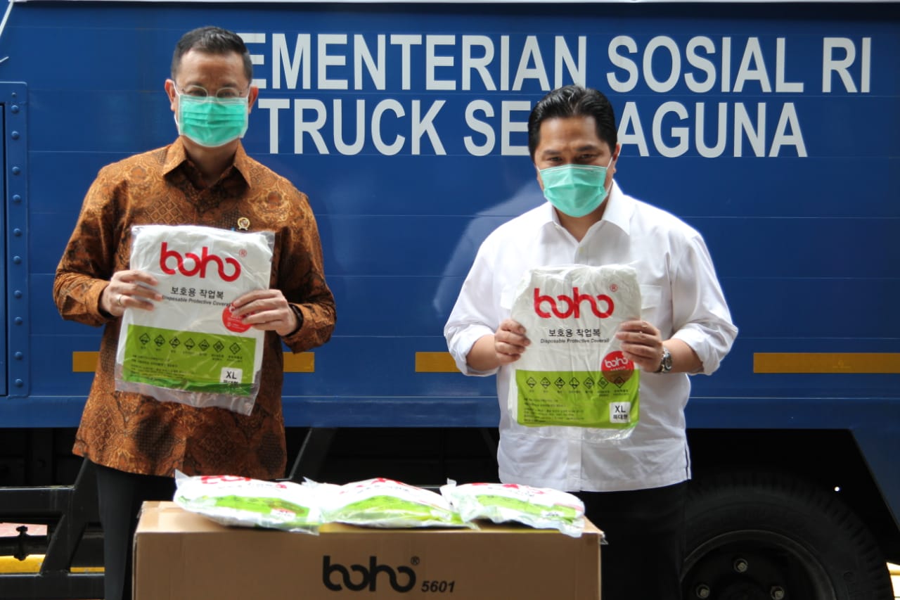 Kemensos Distribusikan 200 Ribu Paket Sembako dan Makanan Siap Saji