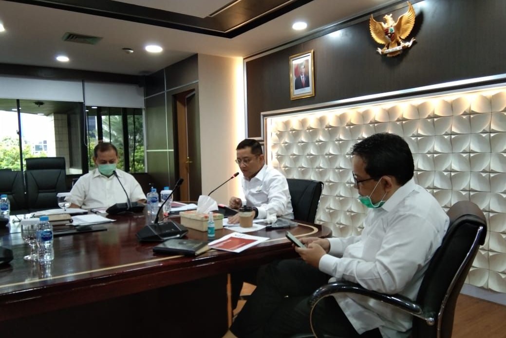 Mensos Gelar "Video Conference" dengan Pemda di 33 Provinsi Terkait Bansos Tunai