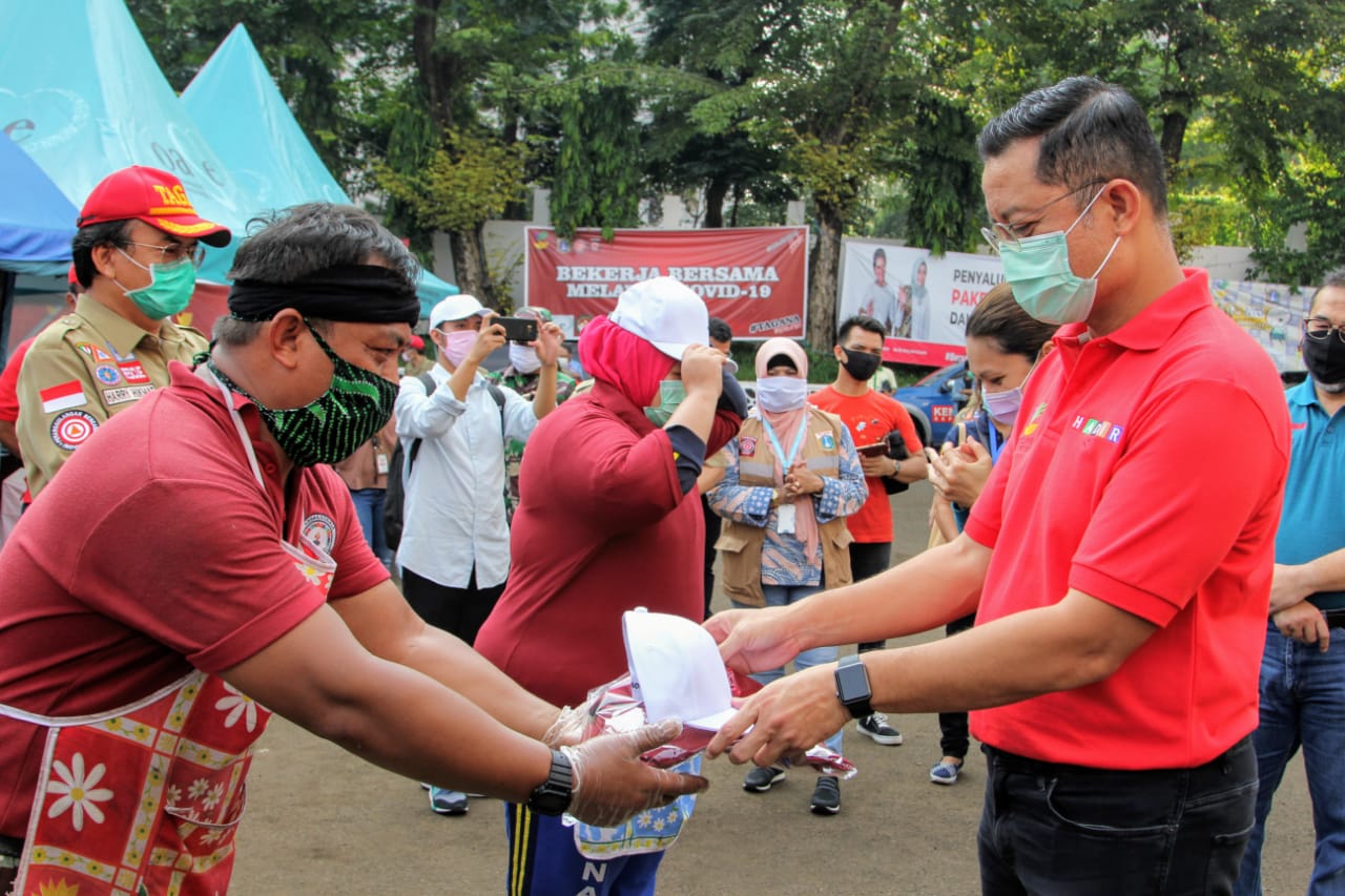 Kawal Distribusi Bansos, Mensos Apresiasi Kerja Relawan