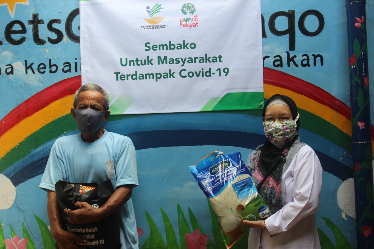 Collaborates with Pundi Rakyat Foundation to Help People