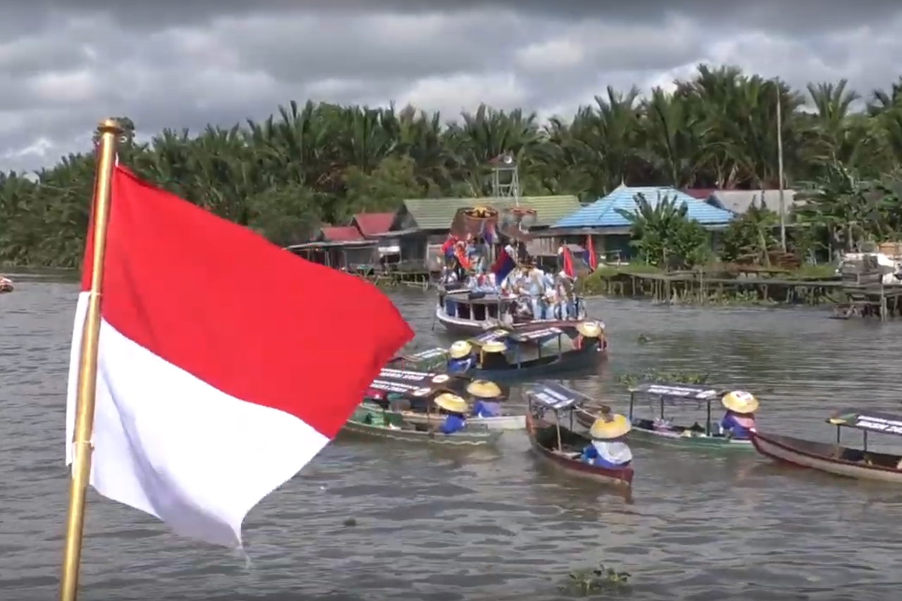 The Excitement of The 5th Stage of LBKS, Exploring Martapura River