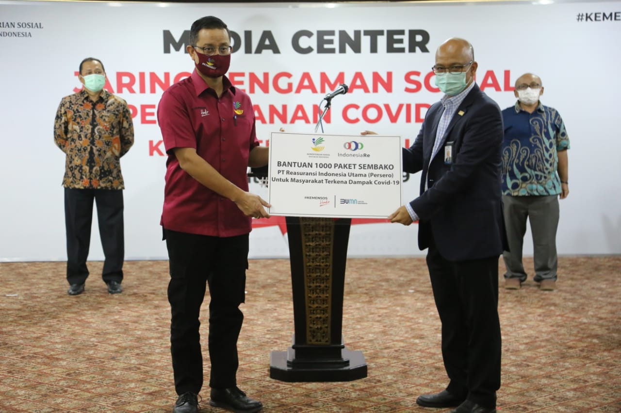 Kemensos Terima 1.000 Paket Sembako dari Dunia Usaha