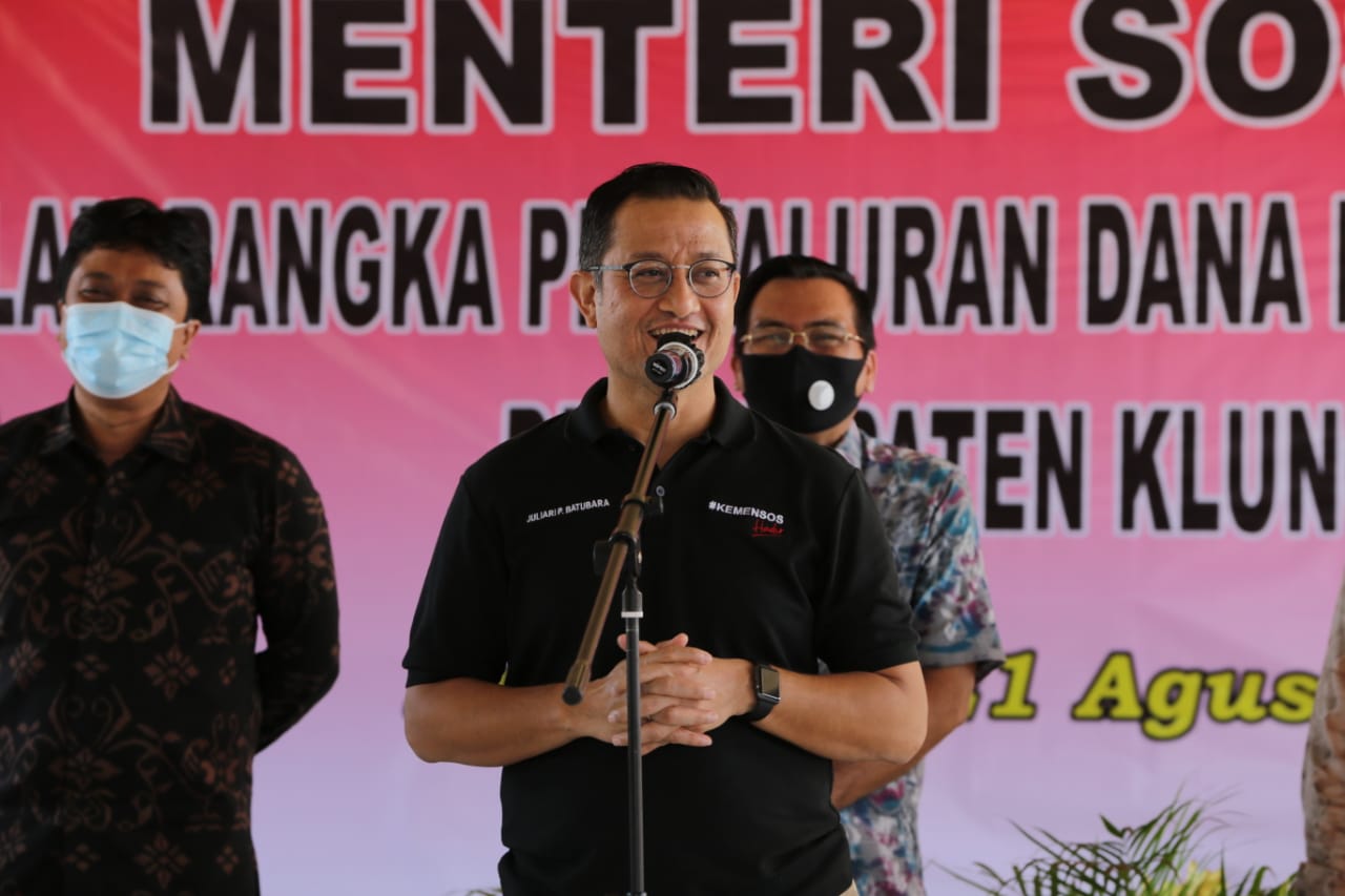 Social Minister Asks Youth Organizations to Play an Active Role