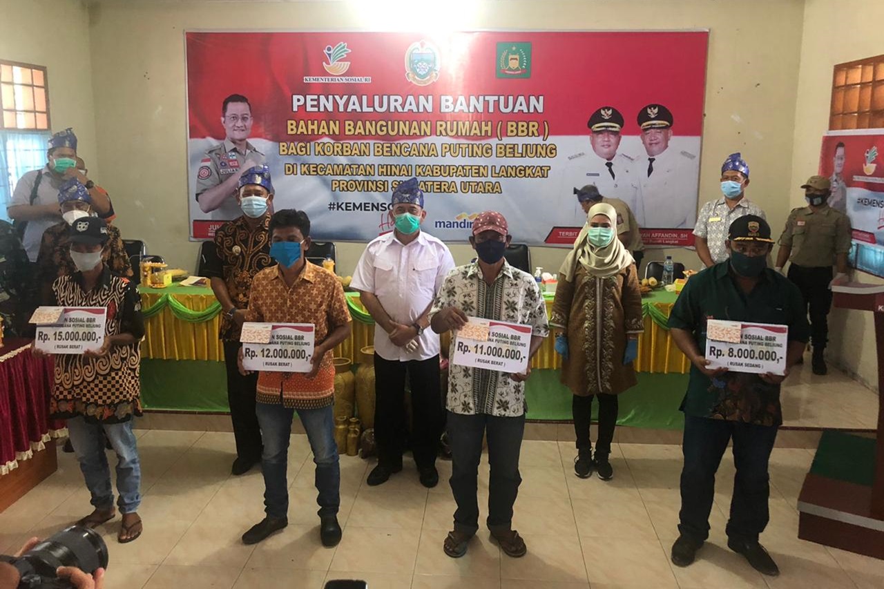 87 Korban Angin Puting Beliung Langkat Dapat Bantuan Kemensos