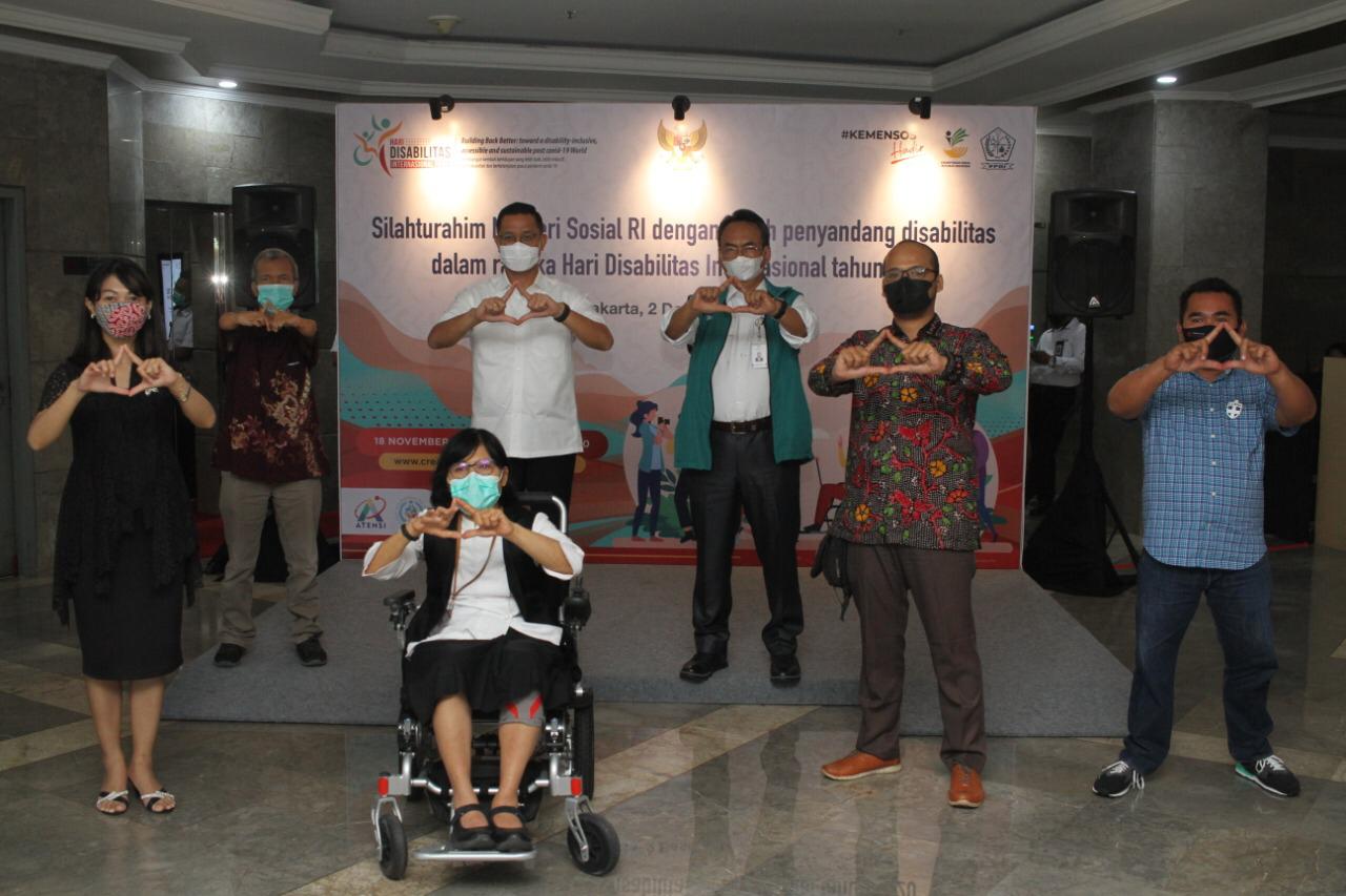 Mensos Juliari Gelar Silaturahmi dengan Tokoh dan Pegiat Hak-Hak Penyandang Disabilitas