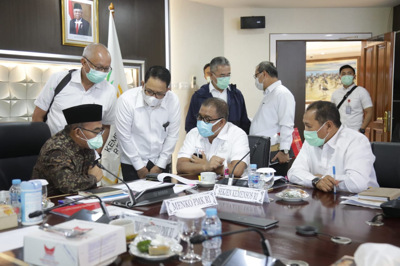 Rapat Koordinasi Menko PMK bersama Pimpinan Kemensos