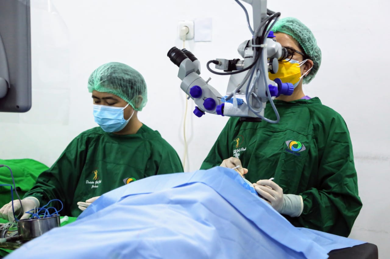 A Form of Social Solidarity, The Ministry of Social Affairs Helps 50 Cataract Patients