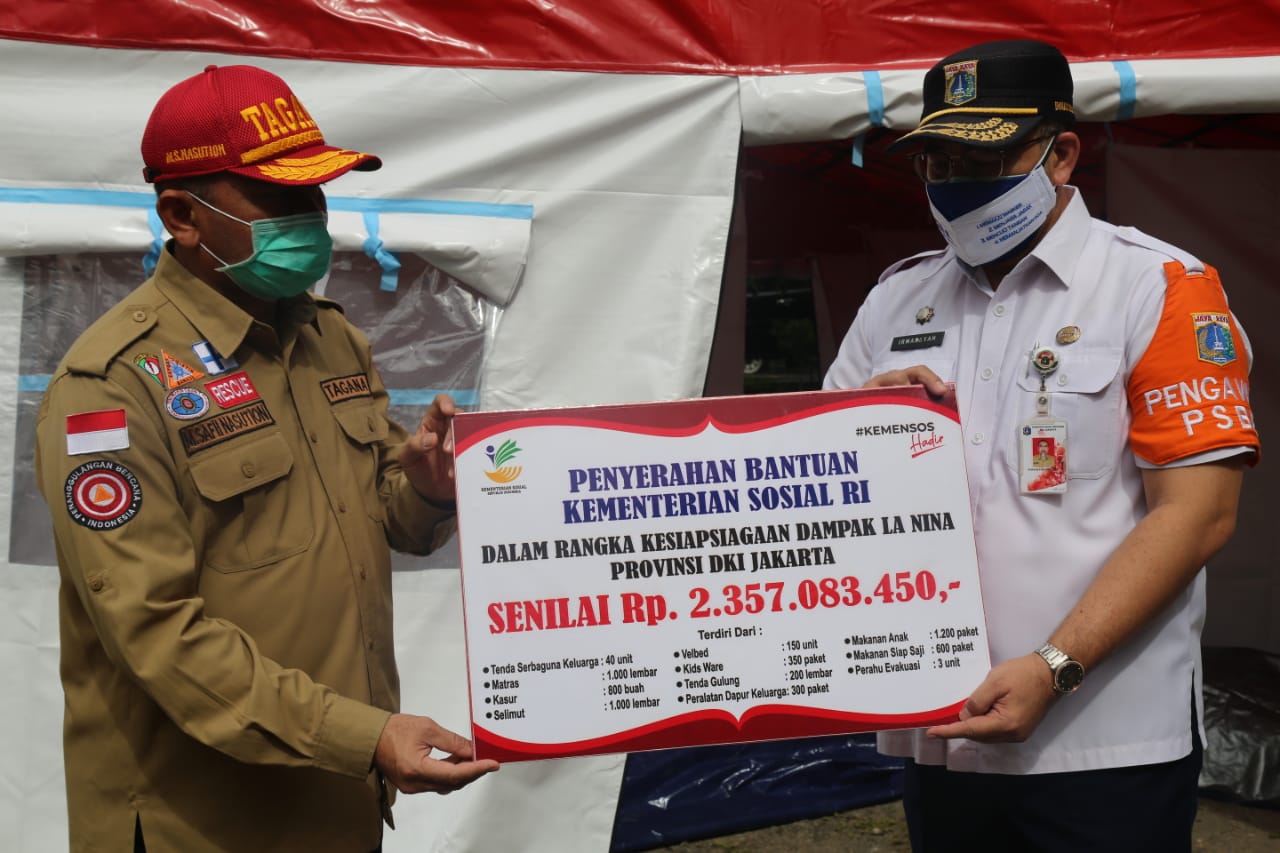 Anticipating the Impact of La Nina, Ministry of Social Affairs Supports Disaster Management Facilities and Infrastructure for DKI Jakarta Province