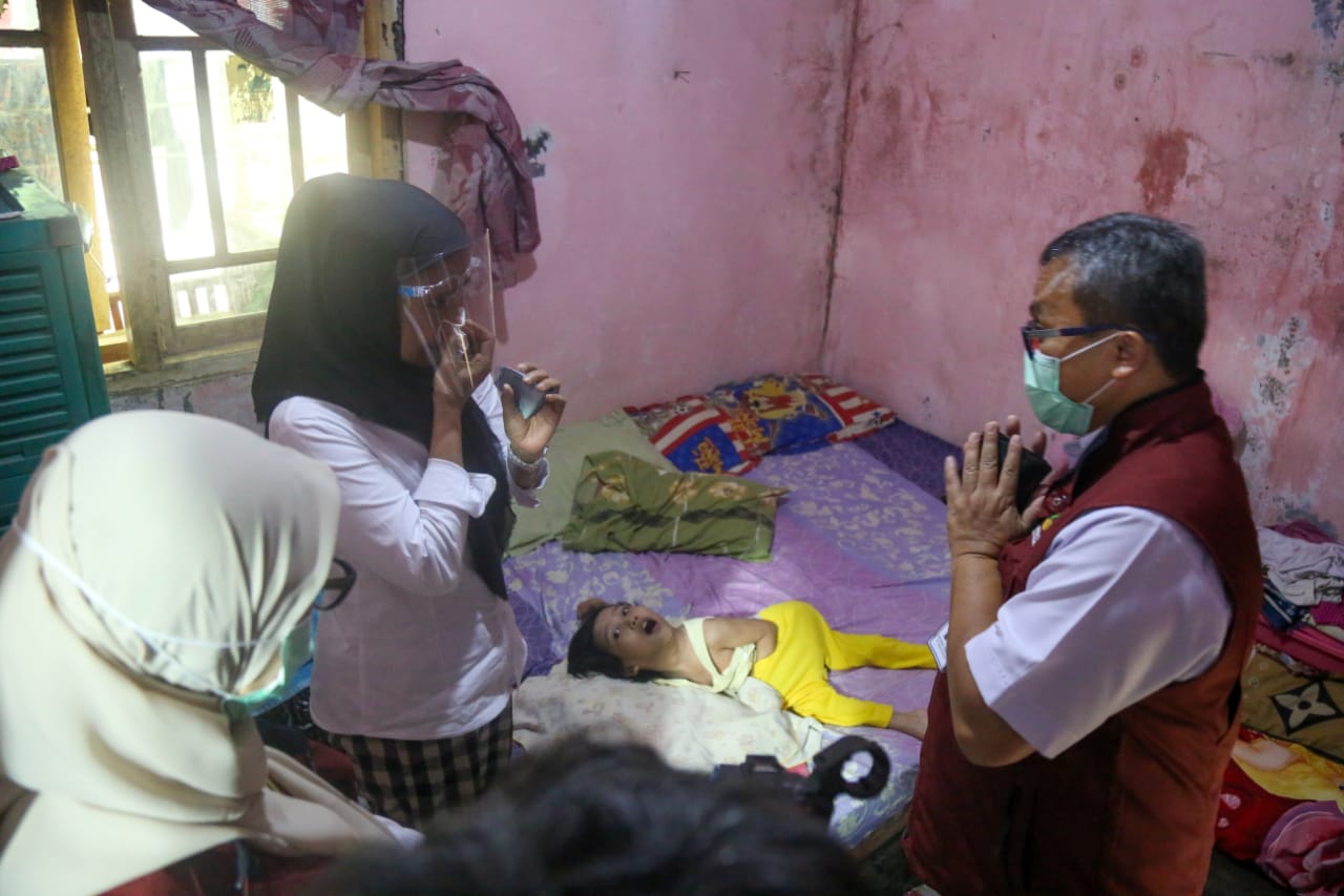 Children Routinely Take Medicines Due to the PKH Social Assistance