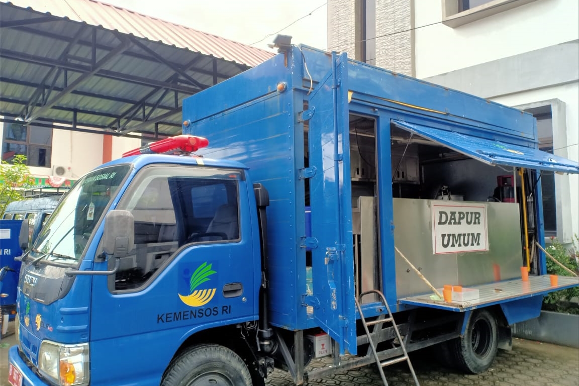 Gempa Sulbar, Kemensos Keluarkan Logistik Gudang Sulbar dan Kirim dari Regional Makassar Pagi Ini