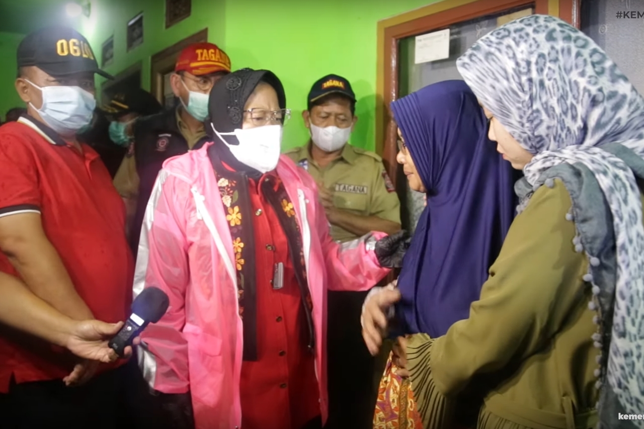 Social Minister Risma Visits Sumedang Landslide Victims