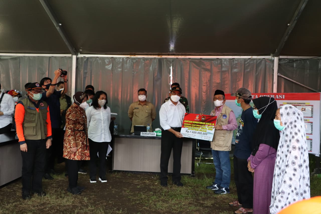 Handover of Compensation for Inheritance of West Sulawesi Earthquake Victims