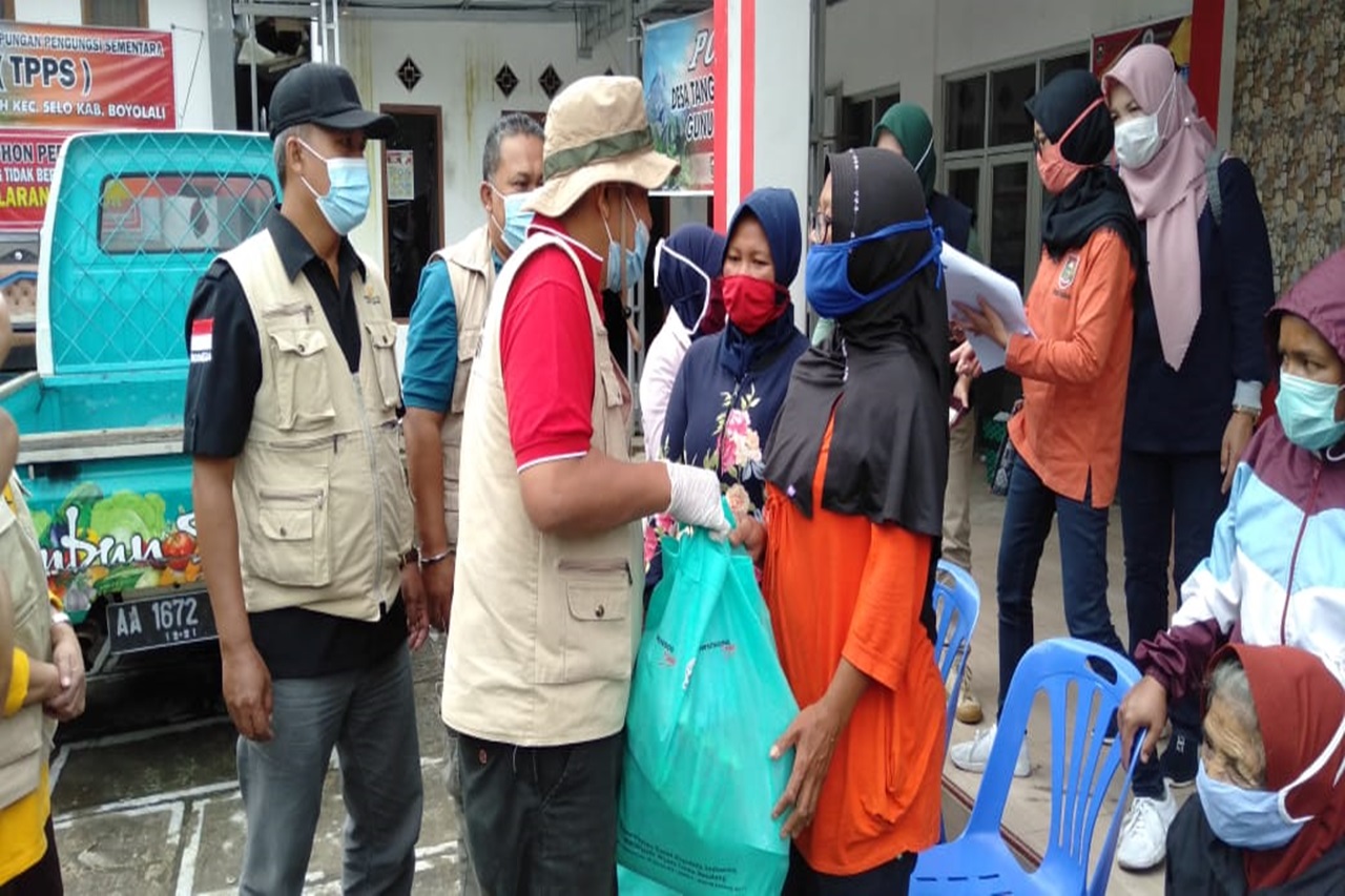 Kemensos Melalui Balai "Wyata Guna" Kirim Bantuan Warga Terdampak Merapi