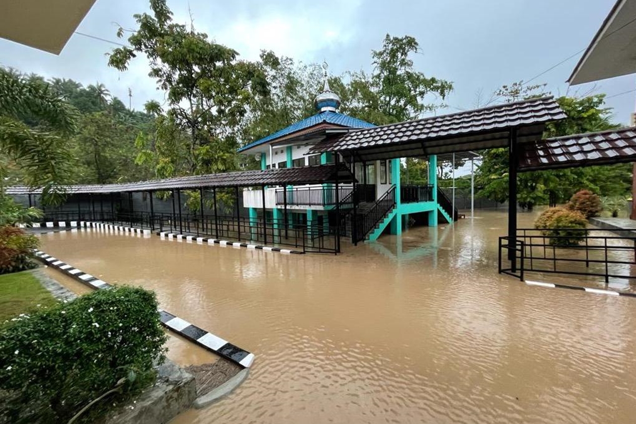 Hujan Lebat 3 Jam, Balai "Tumou Tou" Manado Kebanjiran