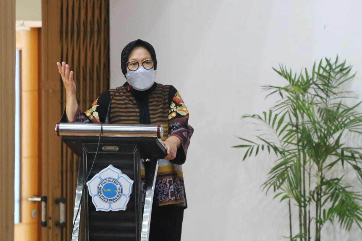 Responding to the Challenges of the Disruption Era, the Minister of Social Affairs Asked the Bandung Poltekesos Academic Community to Dare to Leave the Comfort Zone