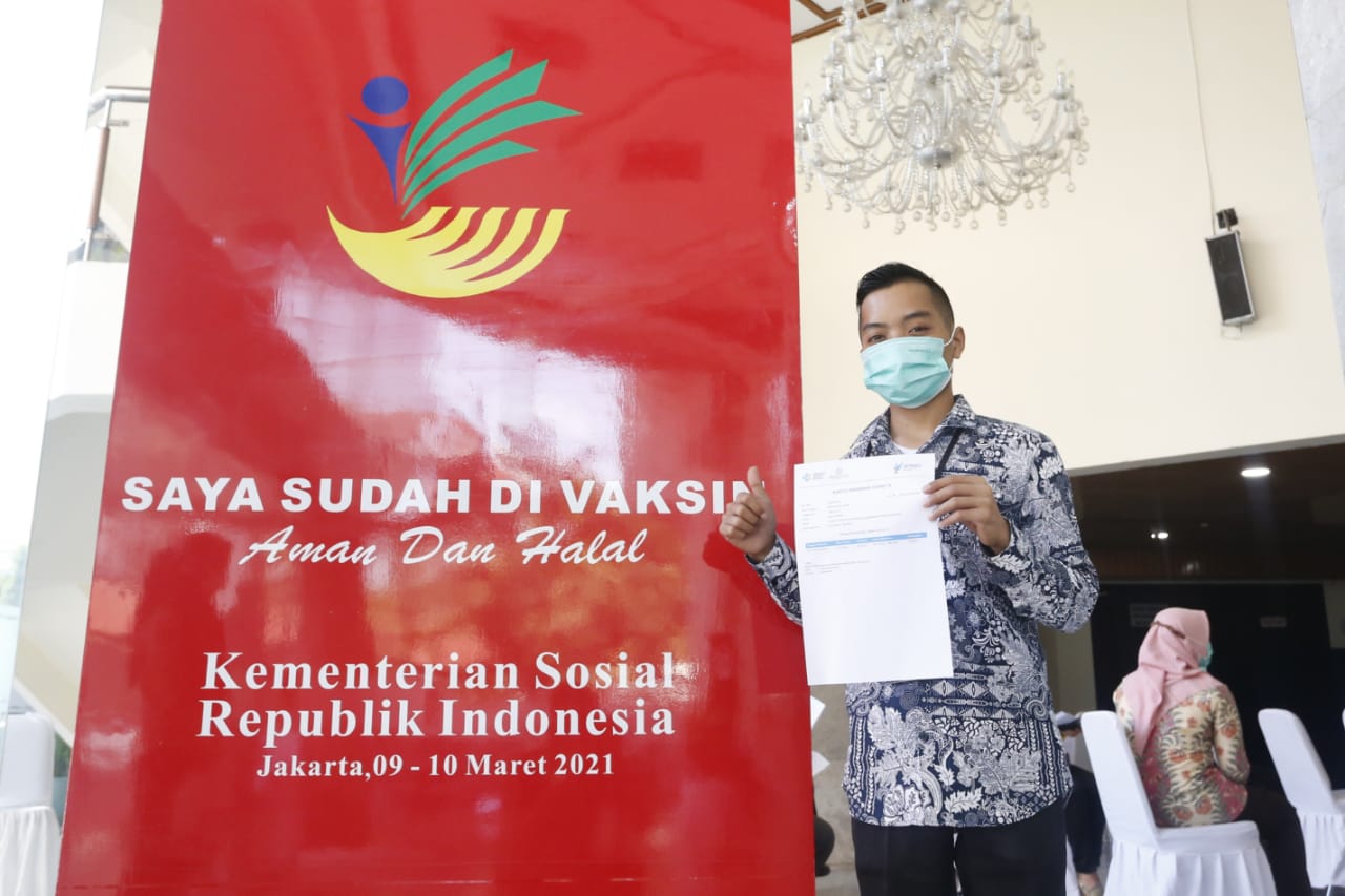 Vaksinasi Covid-19 Kedua di Kemensos Bagi 1.121 ASN dan PPNPN