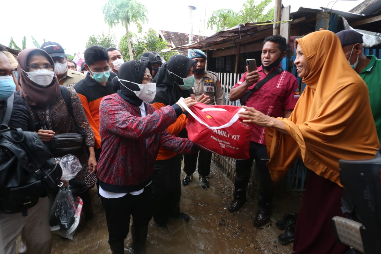 Mensos Tinjau Lokasi Terdampak Banjir di Bima