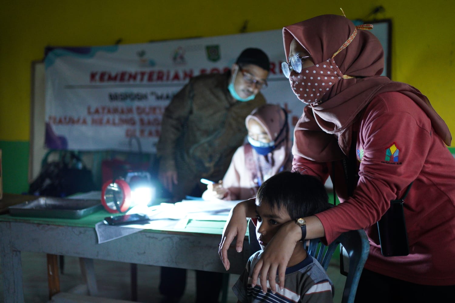 Kemensos Kirim Tim LDP dan Bantuan ATENSI kepada Warga Bima