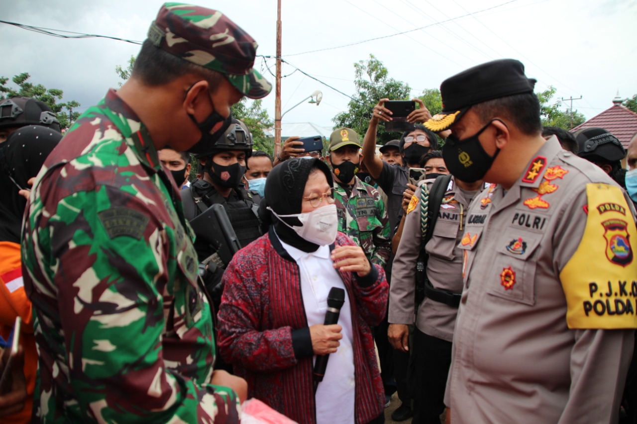 Peninjauan Lokasi Terdampak dan Pendistribusian Logistik untuk Korban Banjir Bima