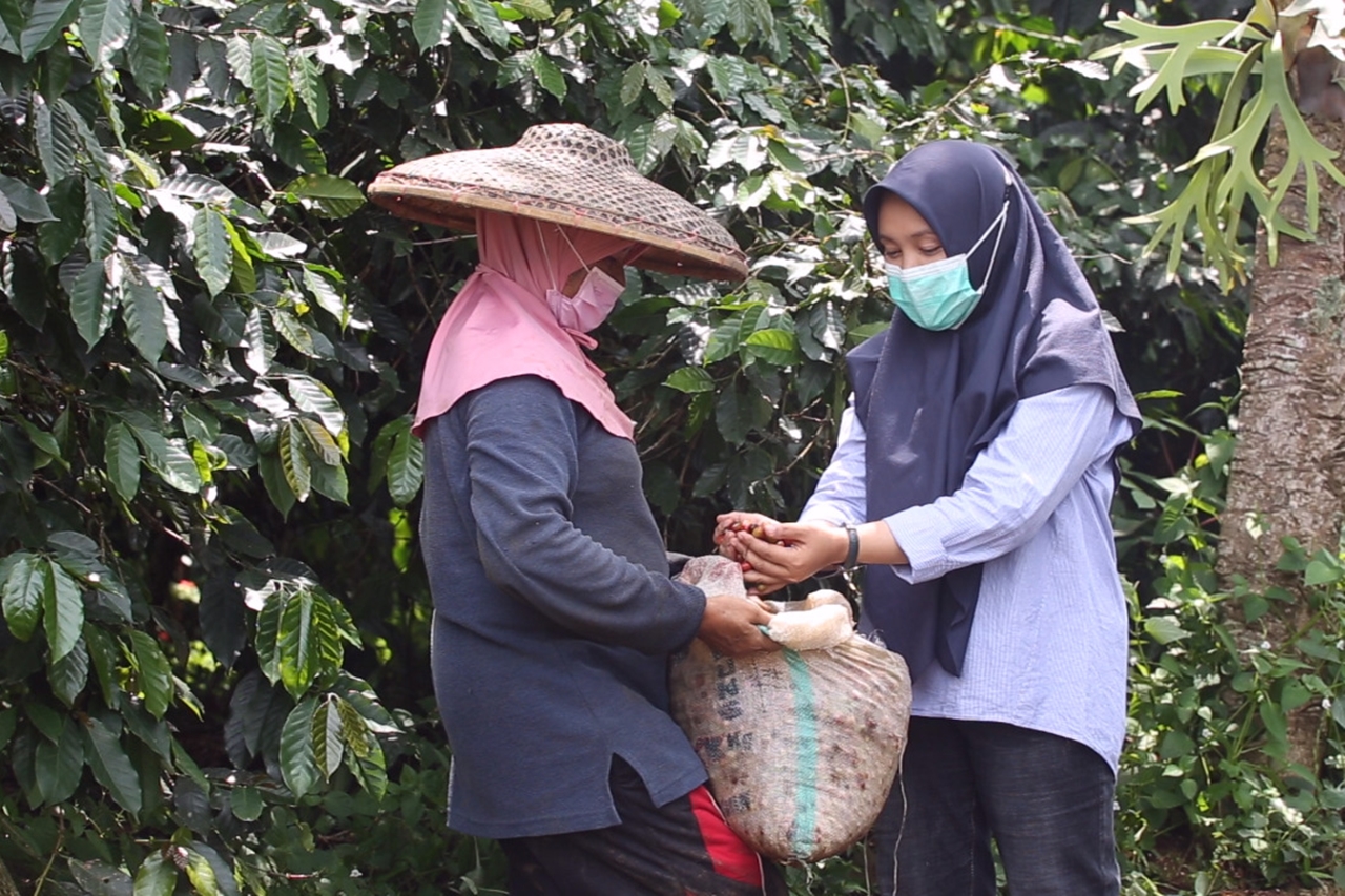 Sentuhan Kartini dari Kaki Gunung Pangrango