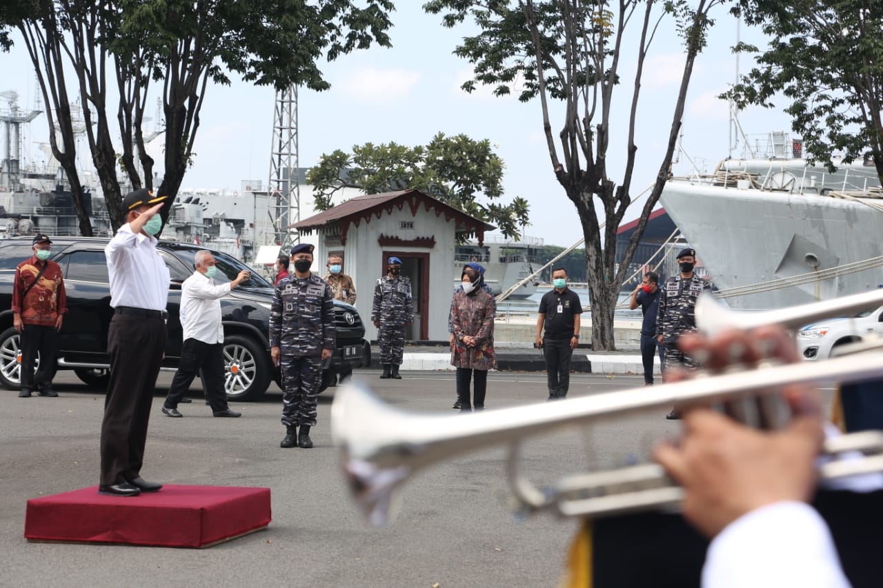 Menko PMK: Mari Berdoa Khusyuk Agar Berikan Pertolongan ABK KRI Nanggala 402