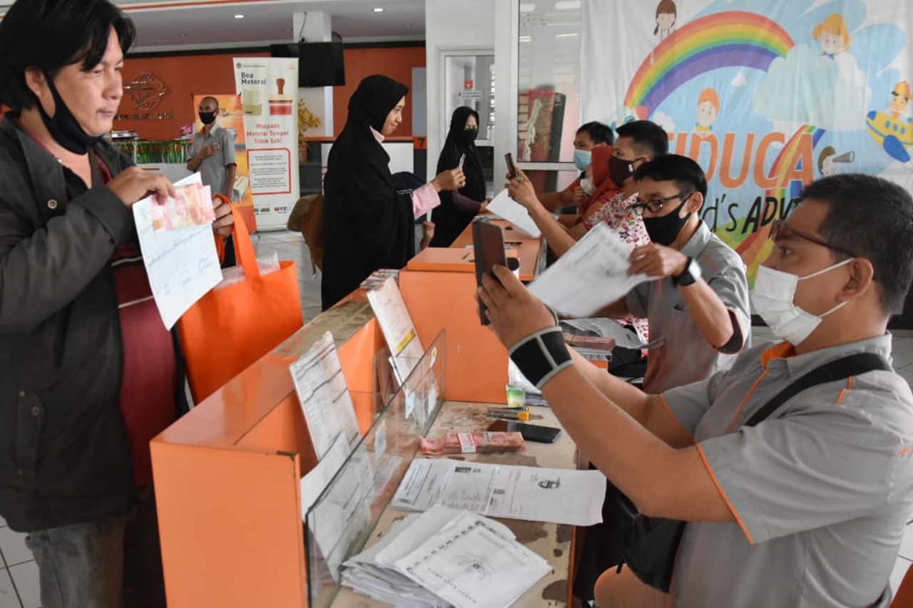 Kantor Pos Cibinong Maksimalkan Penyaluran Bantuan Sosial Tunai