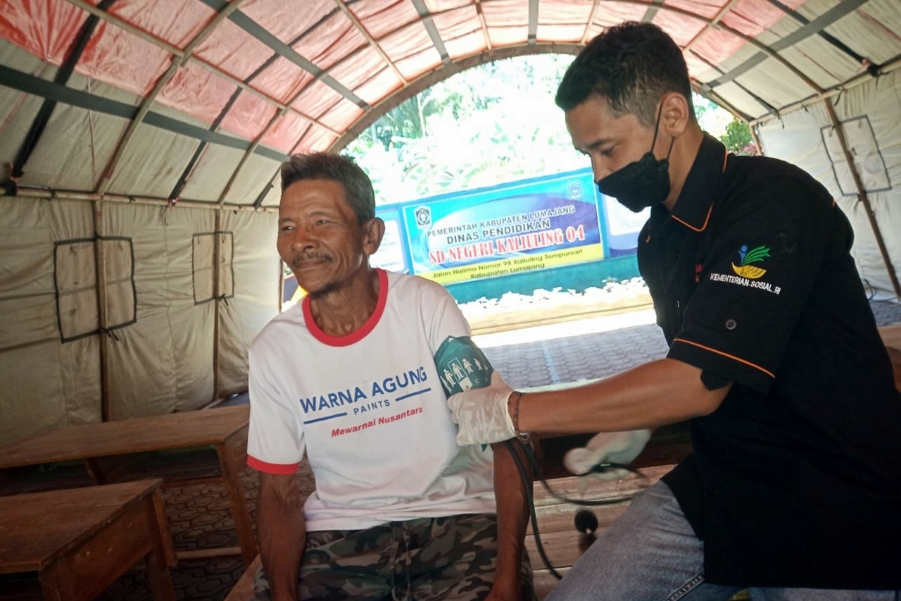 Kemensos Kirim Tim LDP Dampingi Pengungsi Gempa di Lumajang