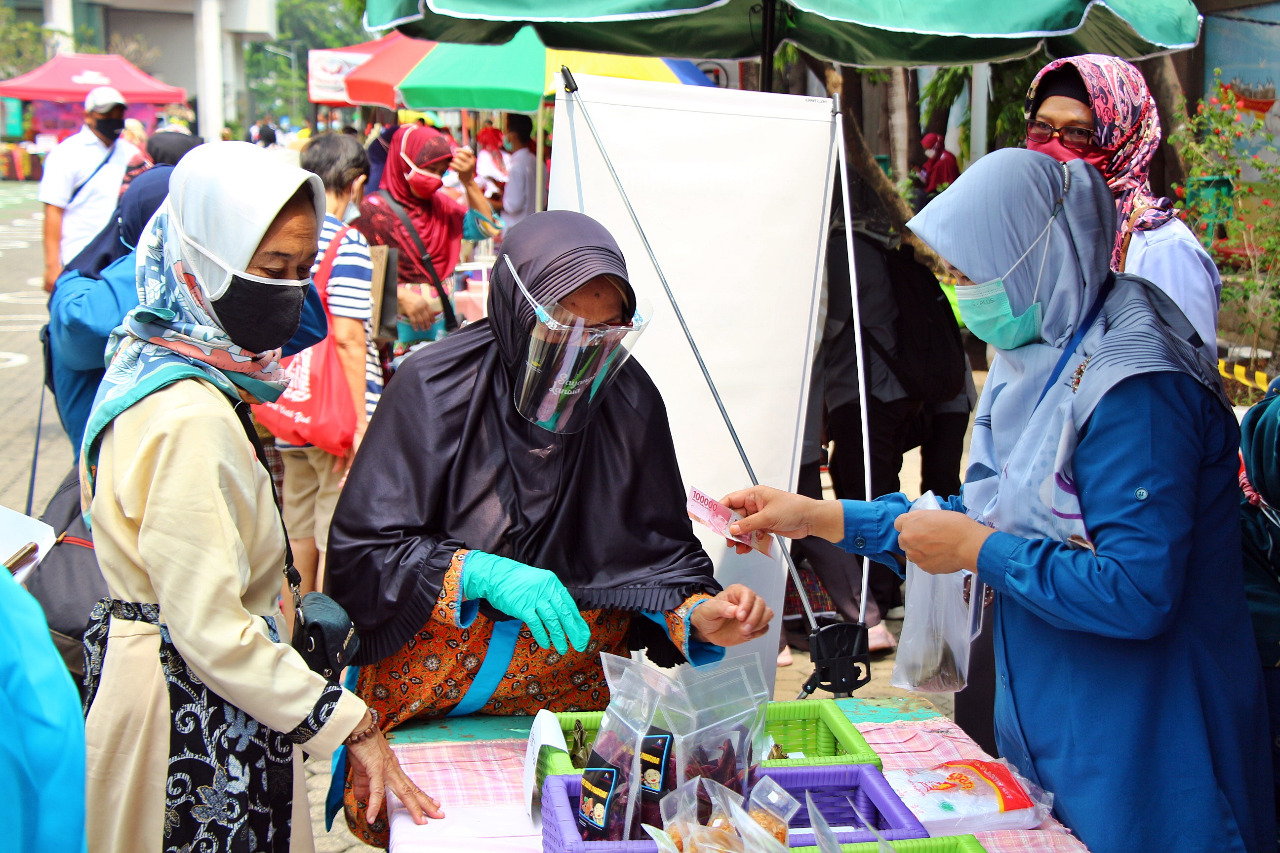 Senyum Bahagia PM "Budhi Dharma" Bisa Kunjungi Bazar Ramadan