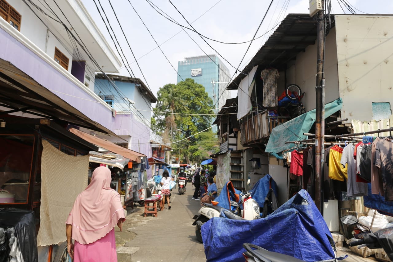 Respon Keluhan Masyarakat, Menteri Sosial Kunjungi Kampung Bedeng