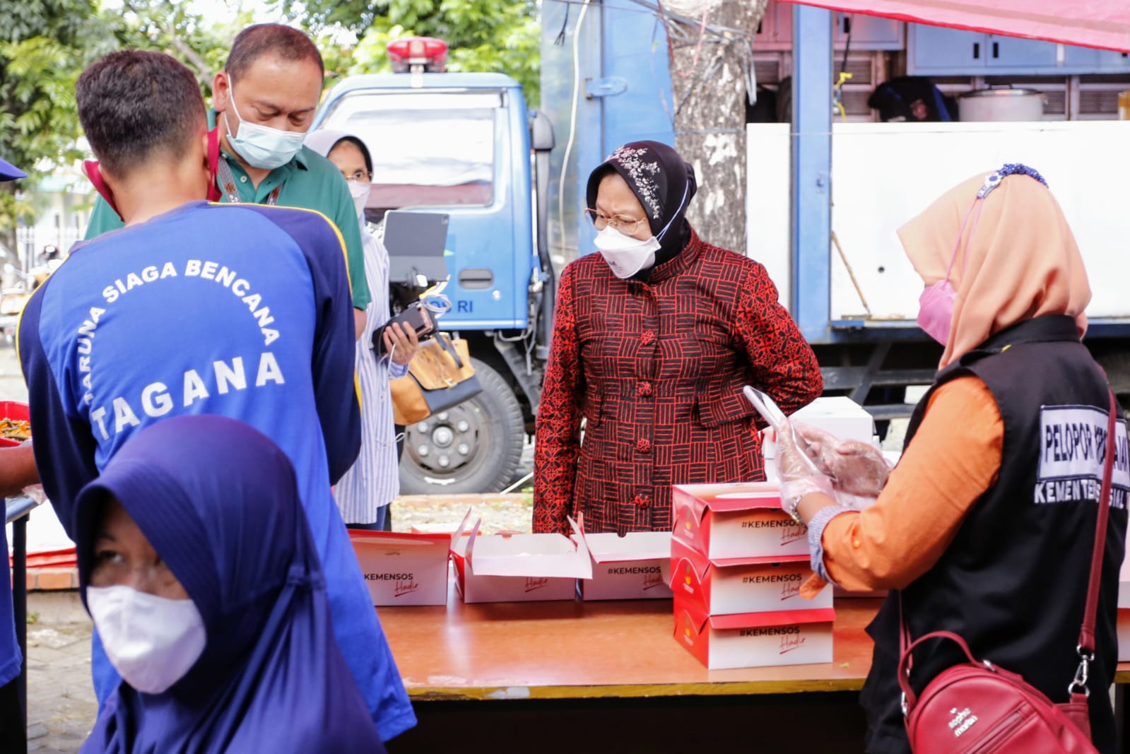 Permintaan Bantuan Makanan Meningkat, Mensos Ajak Dunia Usaha dan Dermawan Ikut Membantu