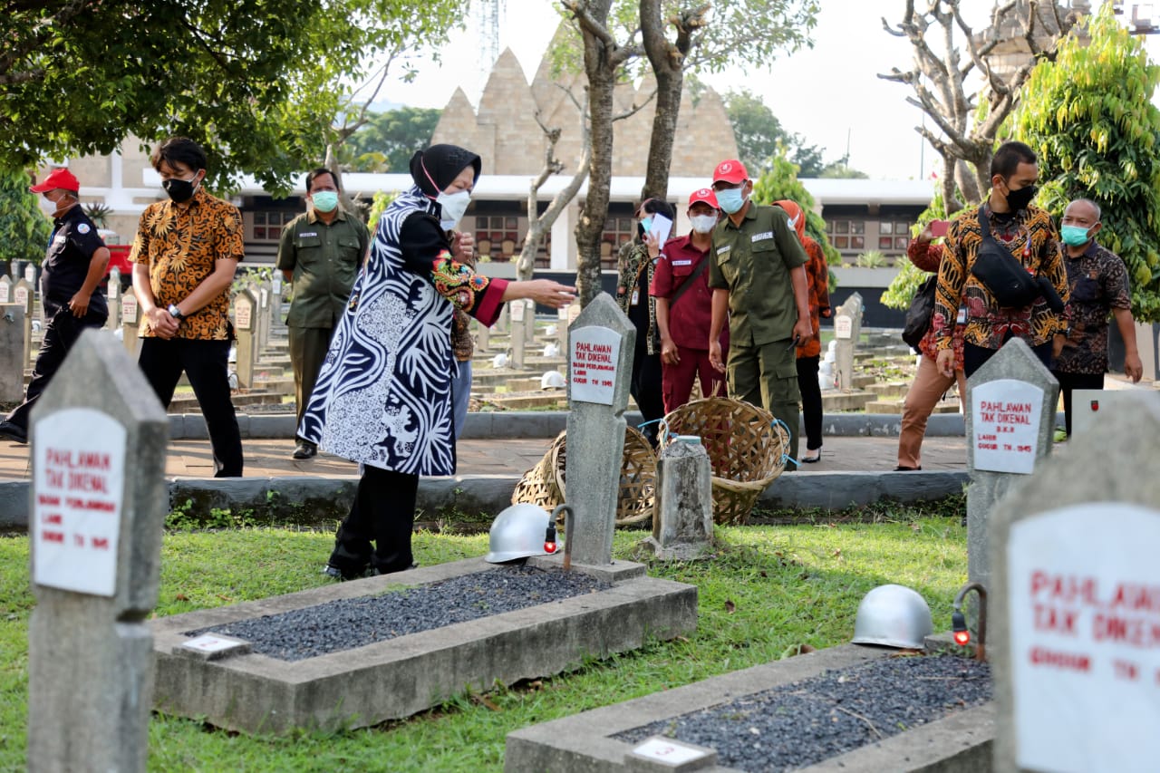 Social Minister Risma Review Preparation Ahead of Ceremony and Sacred Meditation at TMPN Kalibata