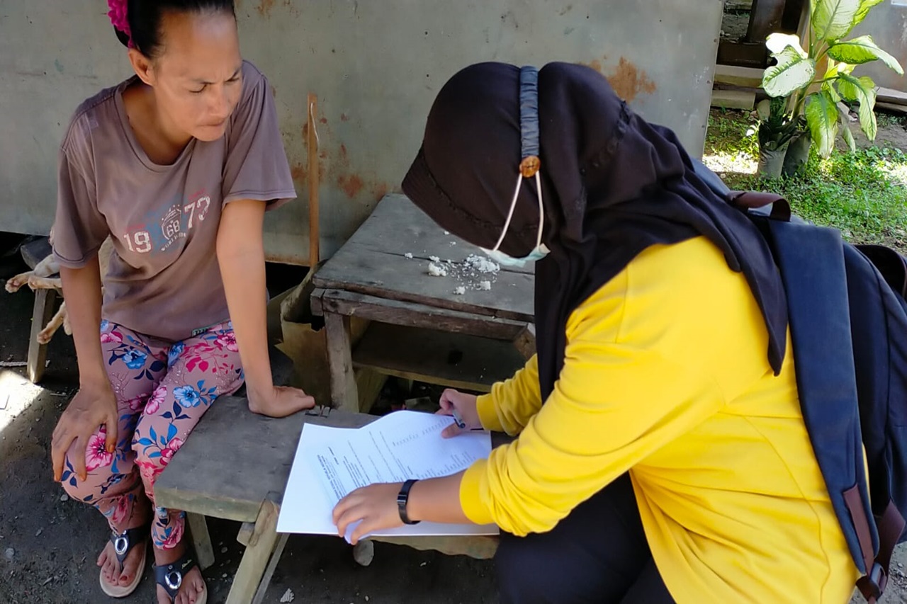 Penyerahan Bantuan Kewirausahaan Balai Karya Bahagia Medan di Langkat Sumatera Utara