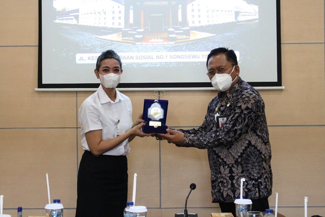 Studi Informasi Pengembangan Yankesos Kabupaten Jombang