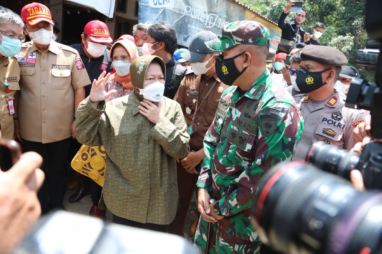 Pastikan Penyintas Bencana di Luwu Tercukupi Kebutuhan Pokoknya, Mensos Siapkan 8 Titik "Buffer Stock"