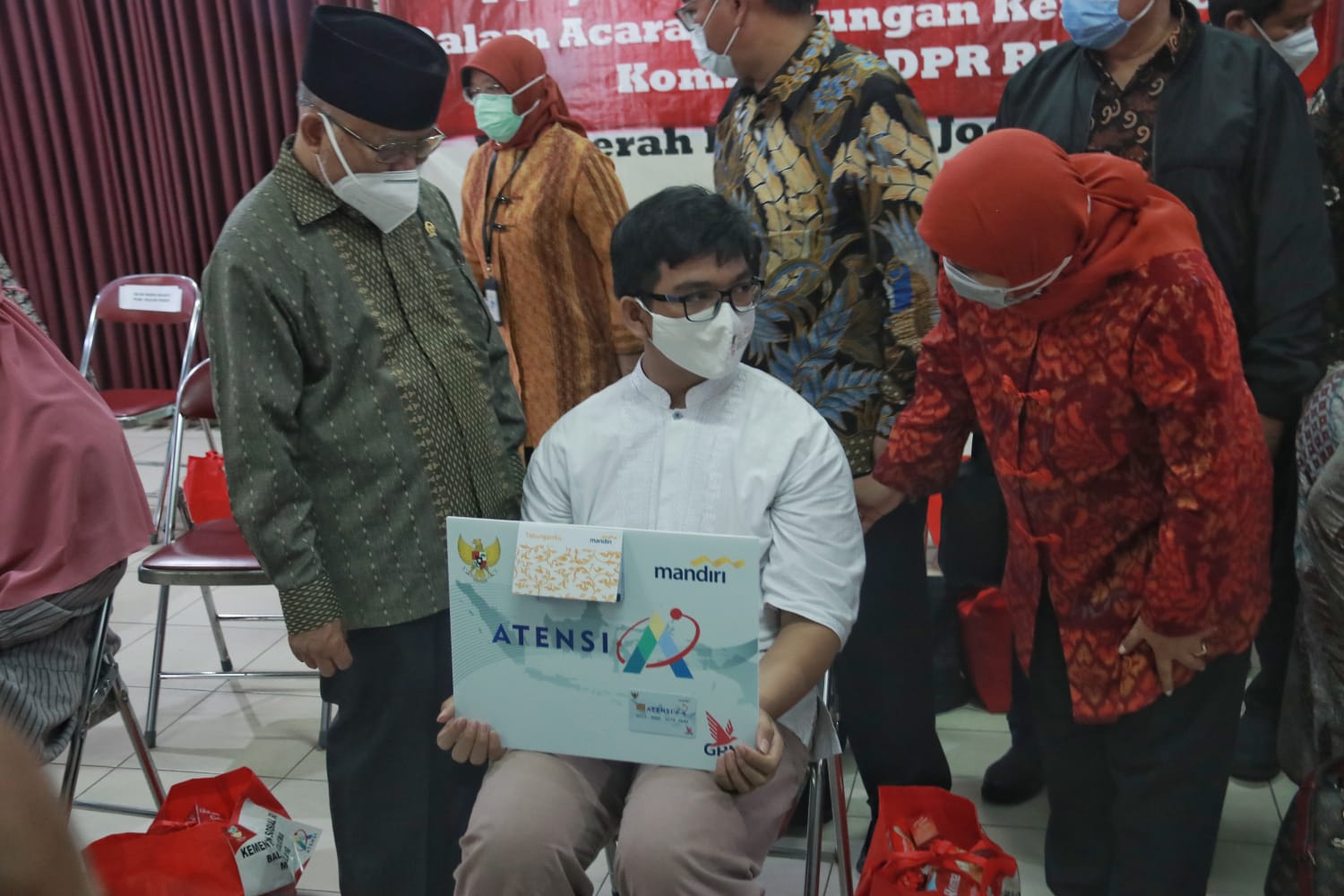 Serahkan Bantuan ATENSI di Yogyakarta, Diah Pitaloka: Semoga Bermanfaat Bagi Calon Pemimpin Bangsa