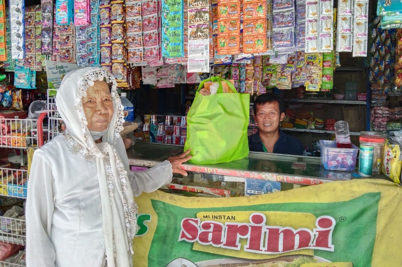 Bantuan ATENSI Kemensos bagi Lansia di Demak