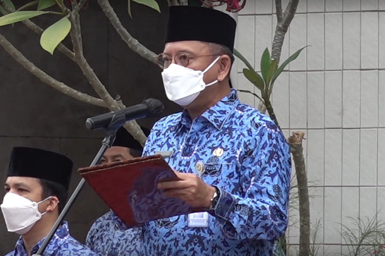 Peringati Hari Pahlawan, Kemensos Adakan Upacara Bendera di Kantor Pusat