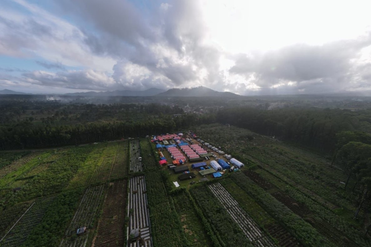 Potret Posko Pengungsian Bencana Erupsi Gunung Semeru di Lumajang