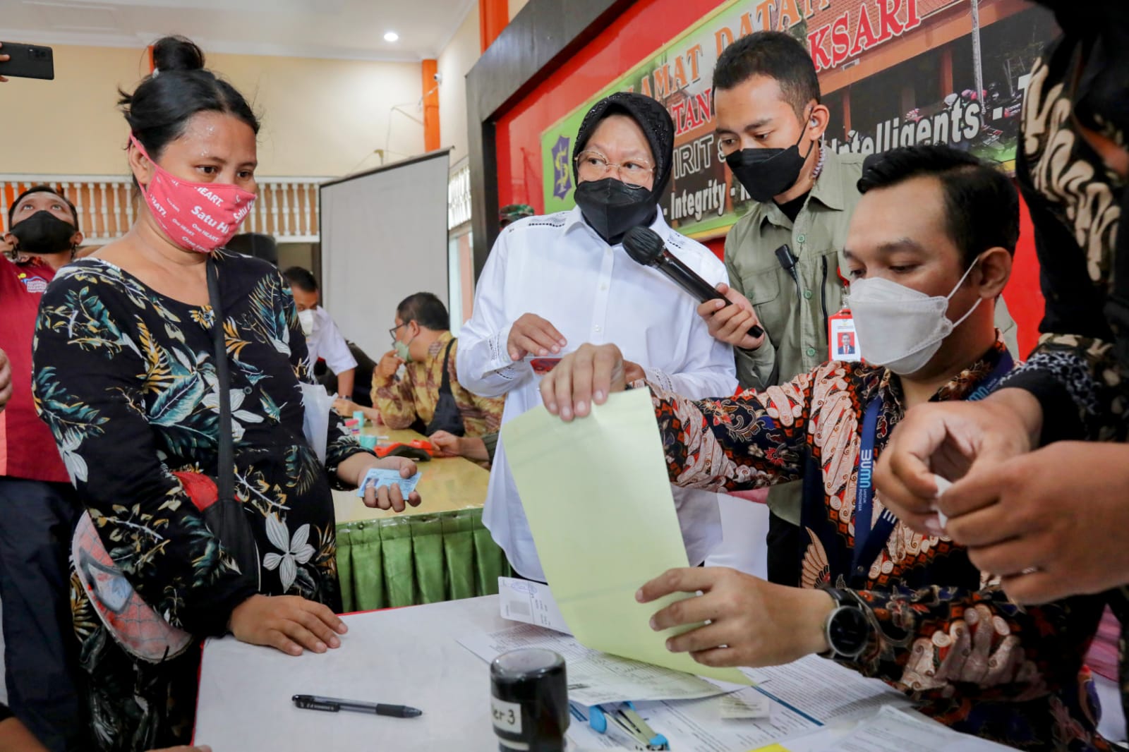 Pencairan BPNT di Kecamatan Tambaksari