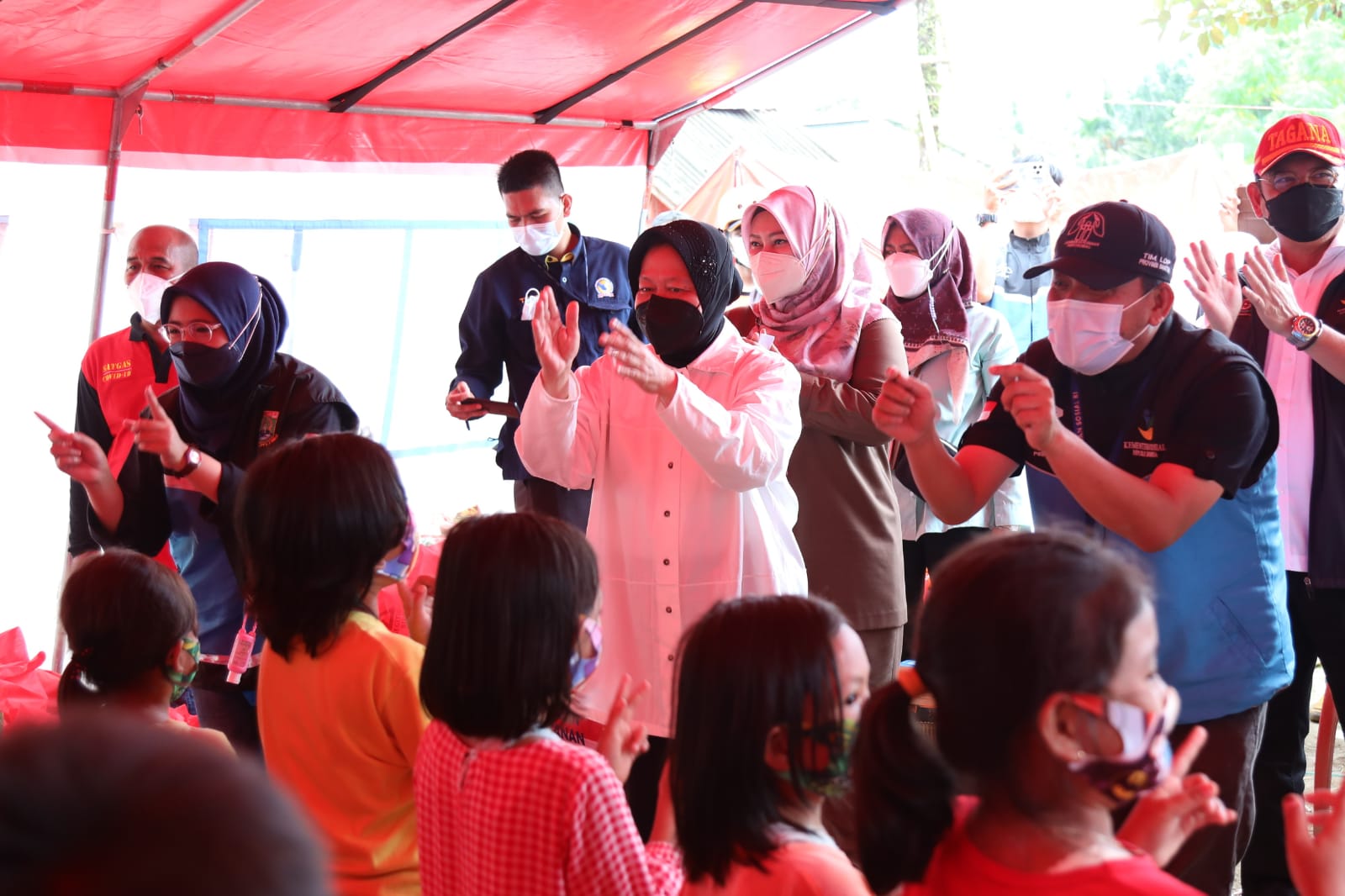 Kunjungi Lokasi Terdampak Gempa Bumi Pandeglang, Mensos: Mitigasi Paling Penting