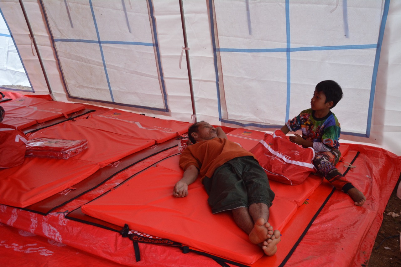 Atmosphere and Cheerful Faces of Malunda Survivors After Occupying the Multipurpose Tent