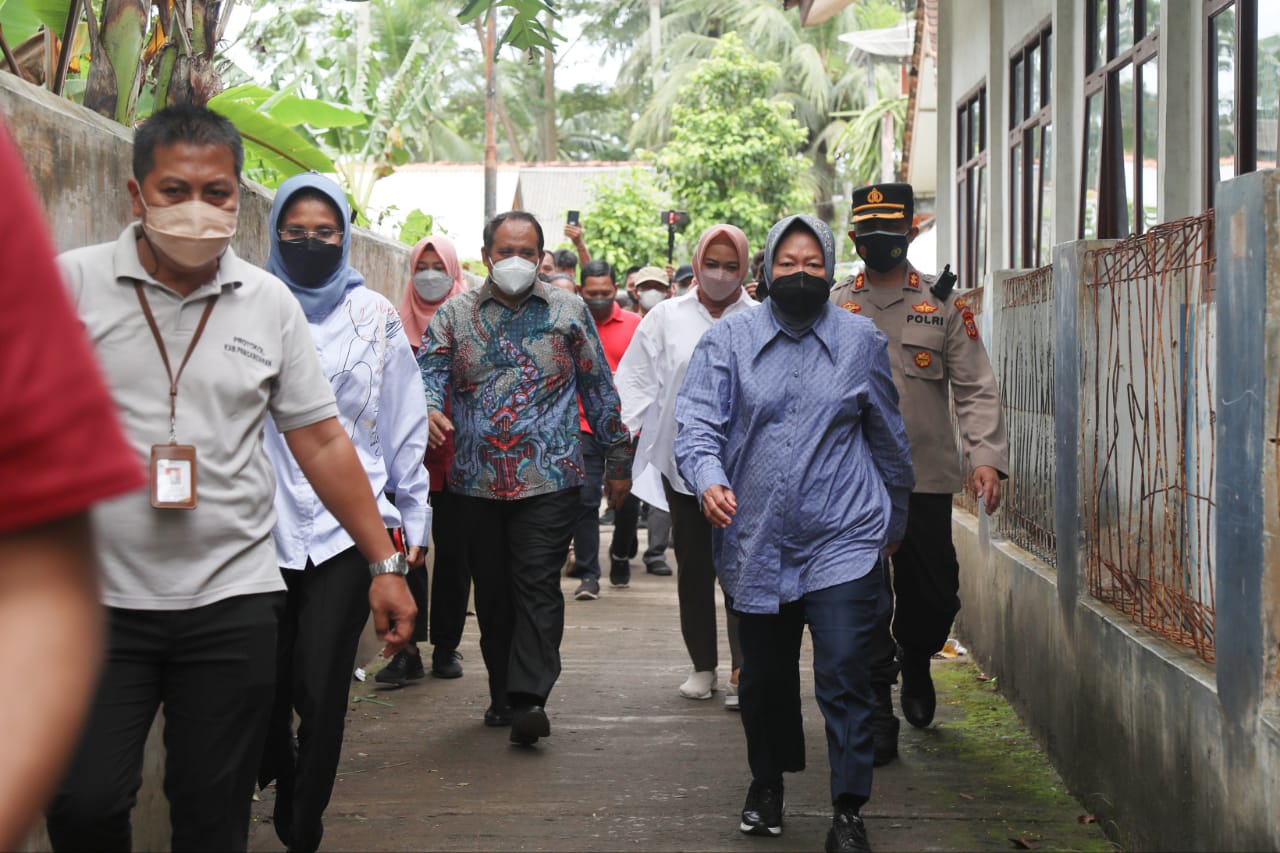 Mensos Berikan Motivasi dan Siapkan Tabungan Pendidikan bagi Anak Korban Kekerasan Seksual